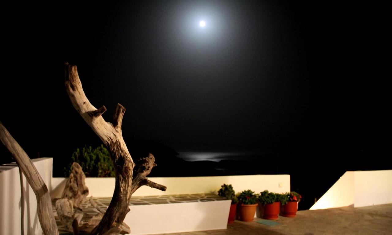 Anatoli Kímolos Exterior foto